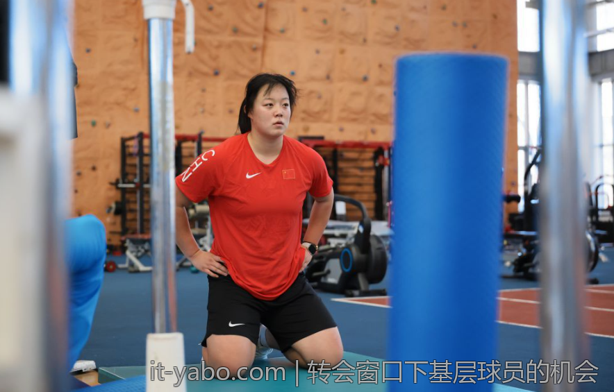 转会窗口下基层球员的机会